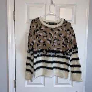 Size M Mustard Seed sweater.